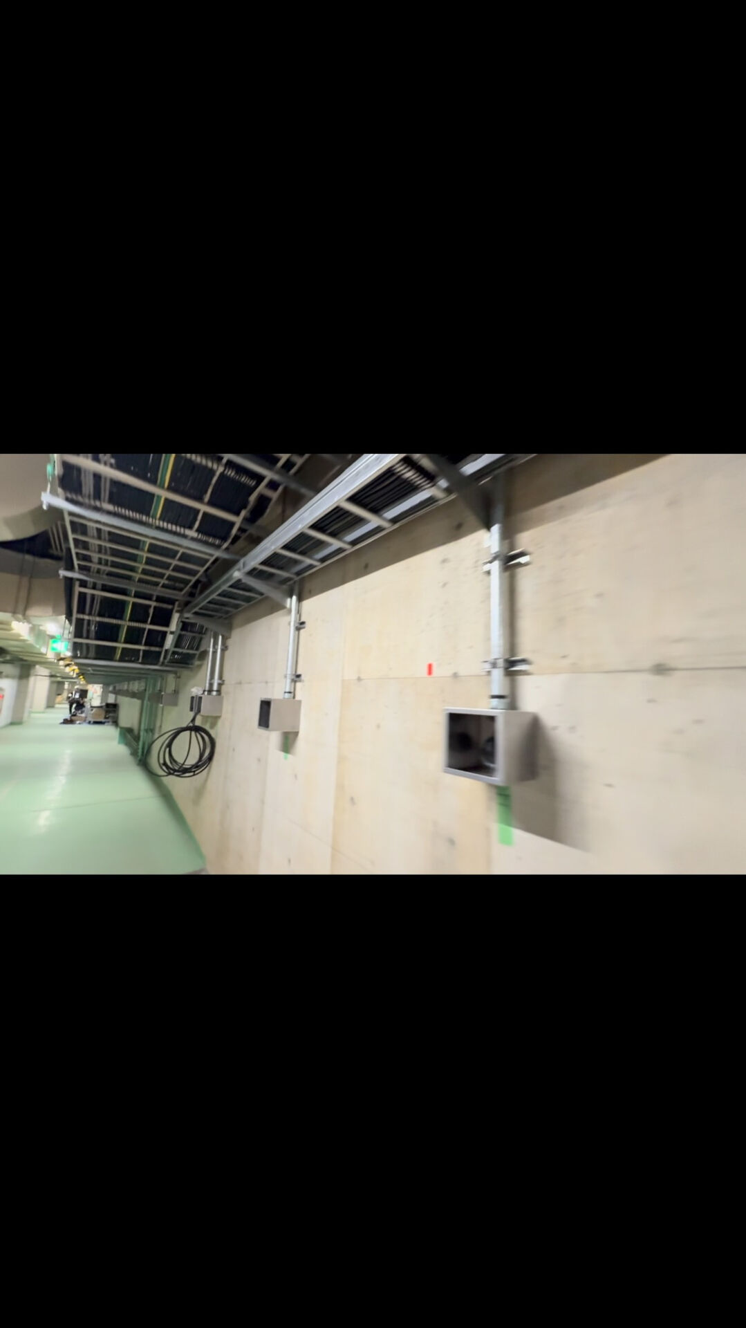 #排気ファン #チリングユニット #冷温水配管 #電気工事 